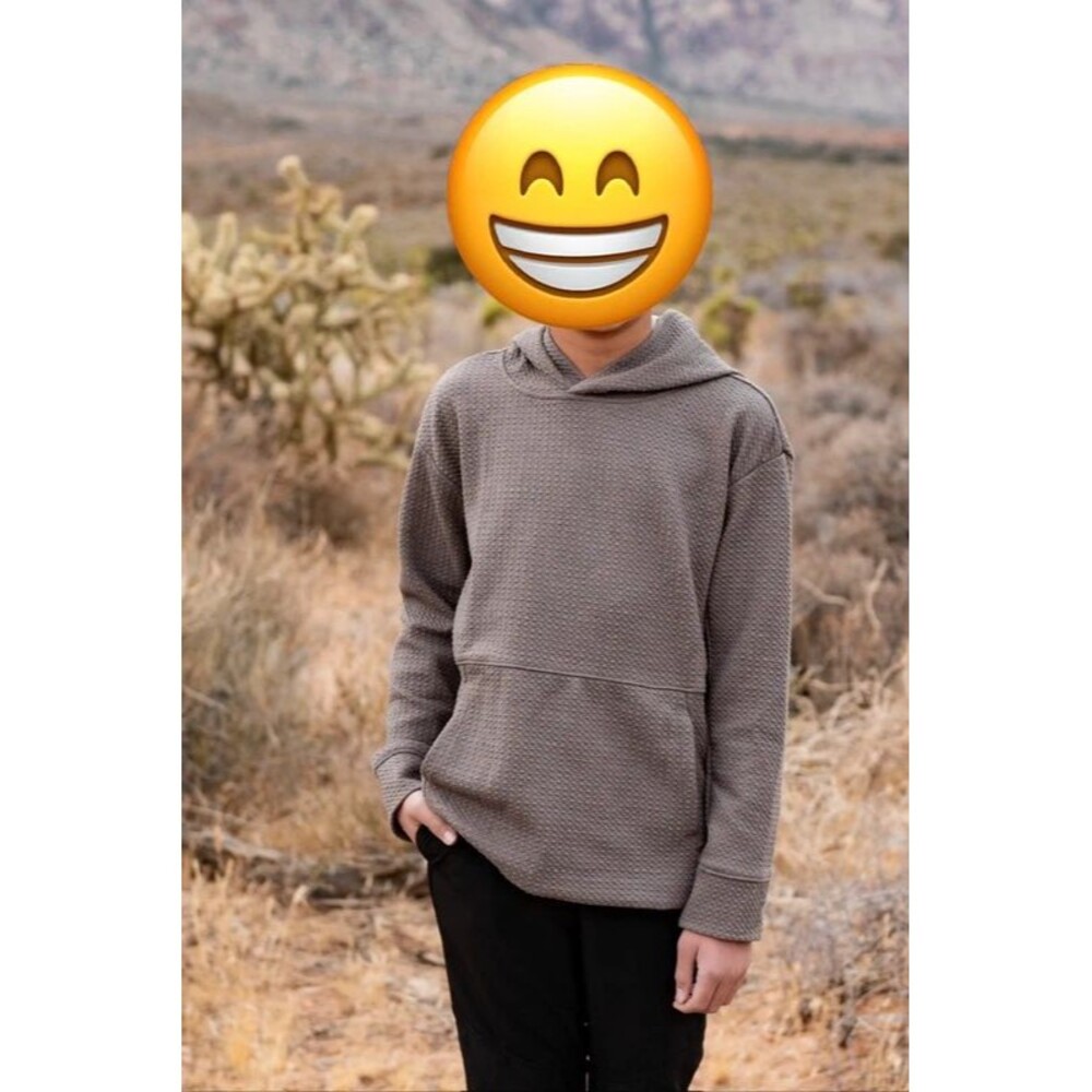All in motion brown textured hoodie sweater youth medium 8
